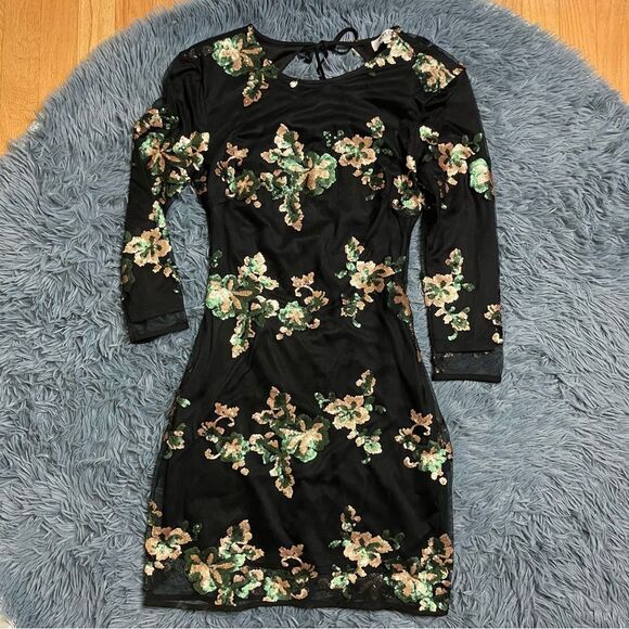 WYLDR Dancing In The Dark Sparkly Sequin Open Back Party Mini Dress XS - Picture 6 of 9